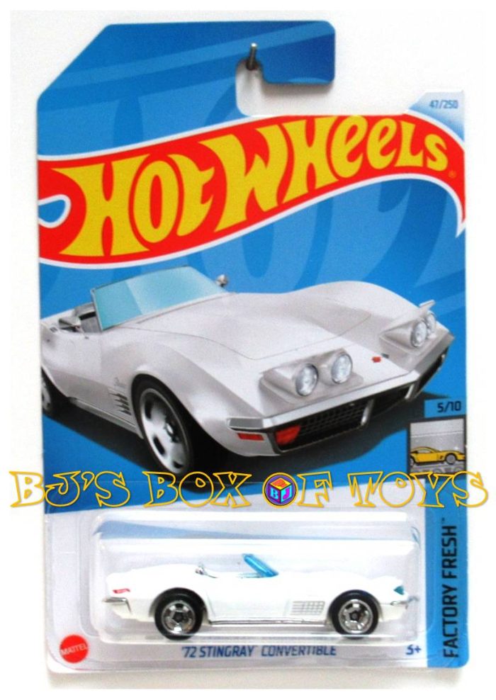 2024 Hot Wheels 1972 STINGRAY CONVERTIBLE White Classic Corvette #47 Factory Fresh 5/10 New