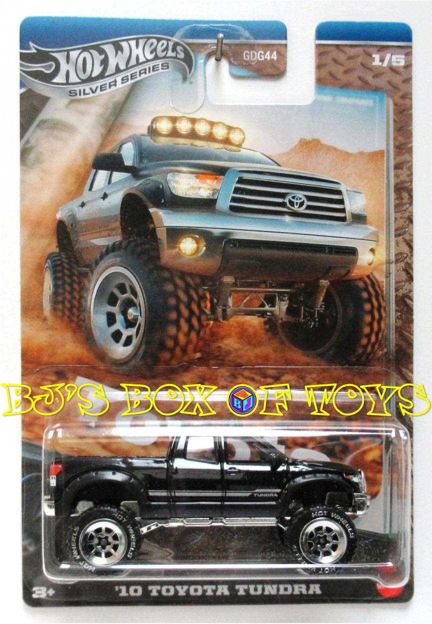 2025 Hot Wheels Silver Series Collector Trucks Set of 5 Tundra Tacoma Land Cruiser Off-Road New