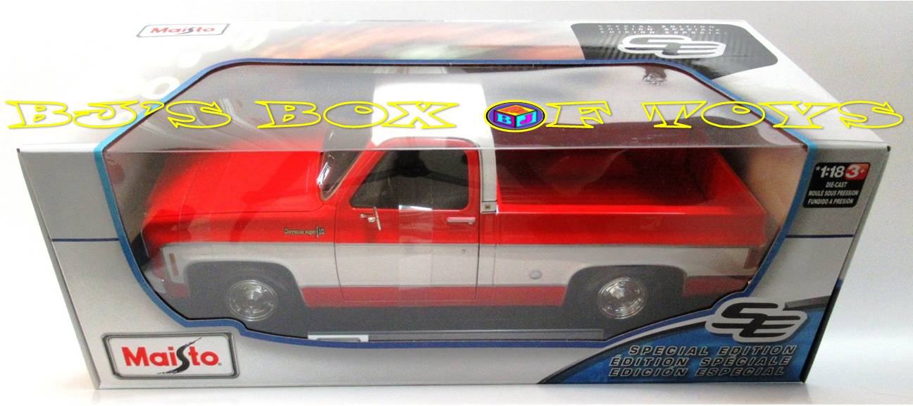 1974 CHEVROLET C10 CHEYENNE SUPER Red White 1:18 Scale Maisto Special Edition Classic Pickup Truck New